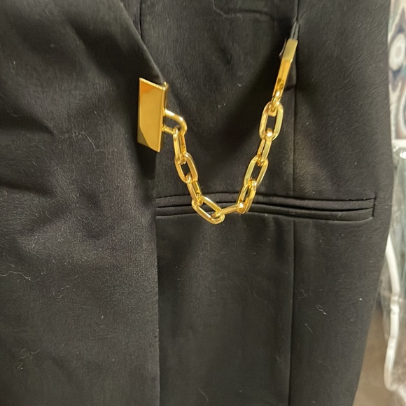 Classy black dress - Picture 3 of 5